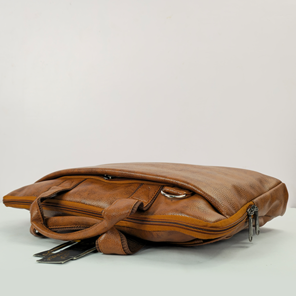 Stylish & Durable 16” Office Laptop Bag - Image 4